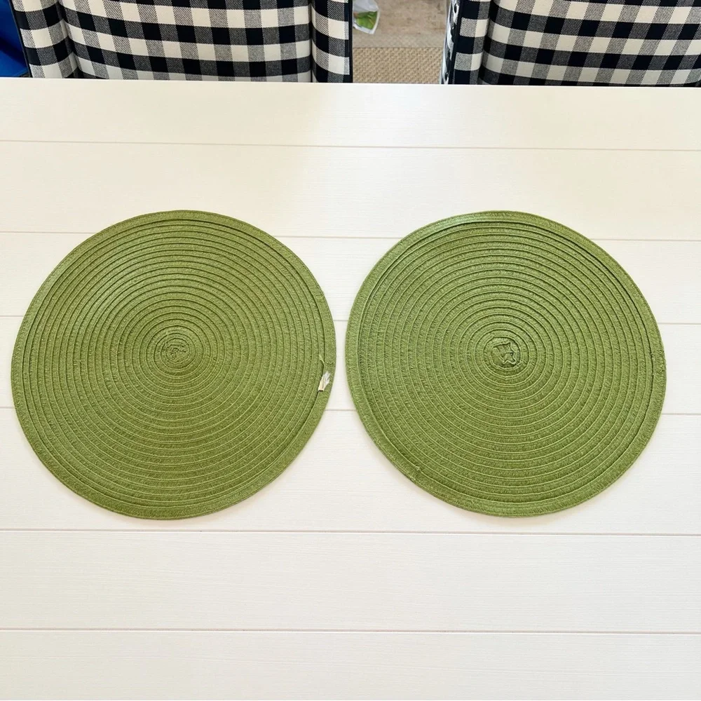 Pier 1 Woven Round Placemats Set of 2 Green NWOT